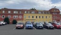 tři devítkyMucl